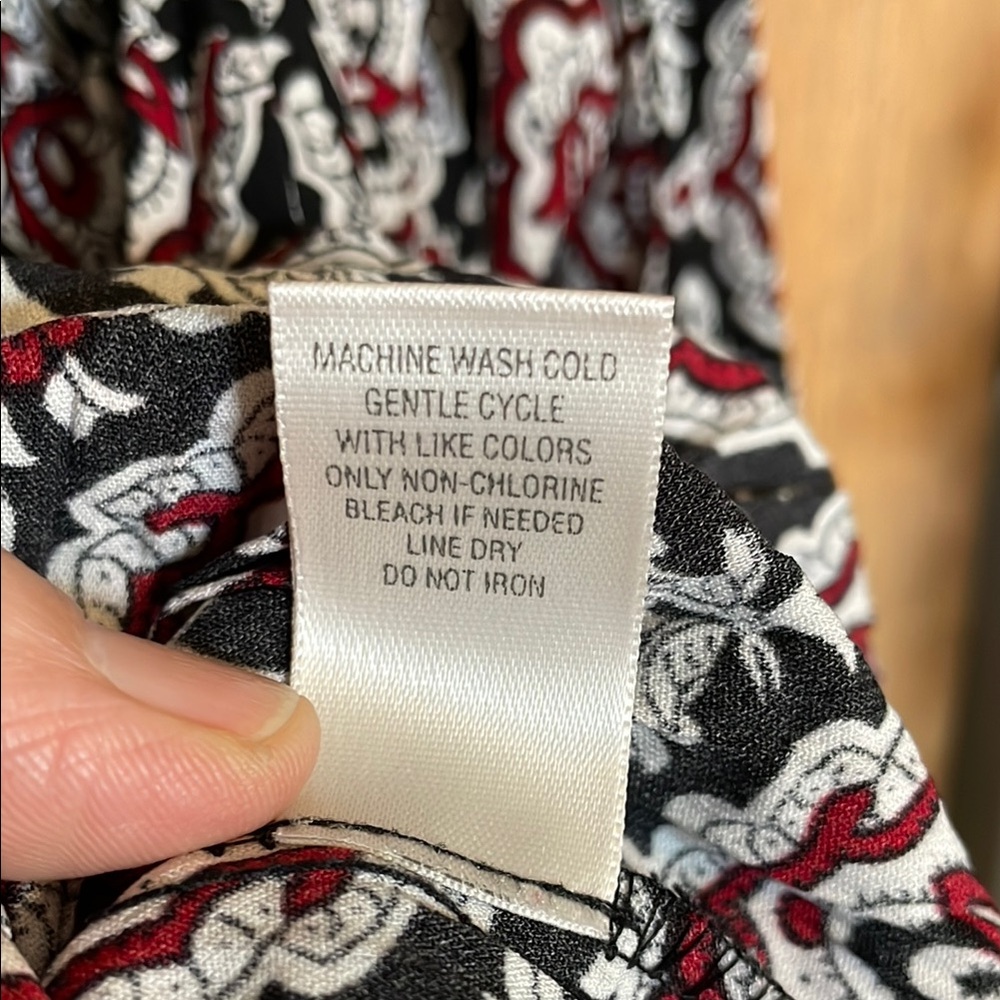 Patterned Button-Up Blouse - image 4